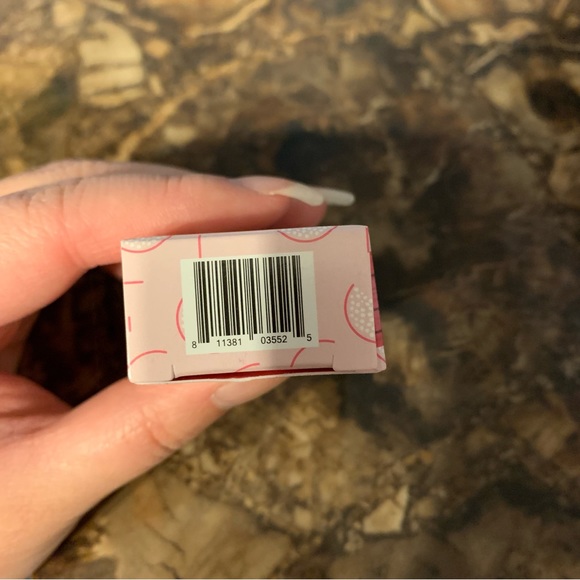 Higher Education Study Buddy Mask Make out Ready lip balm - Picture 6 of 12